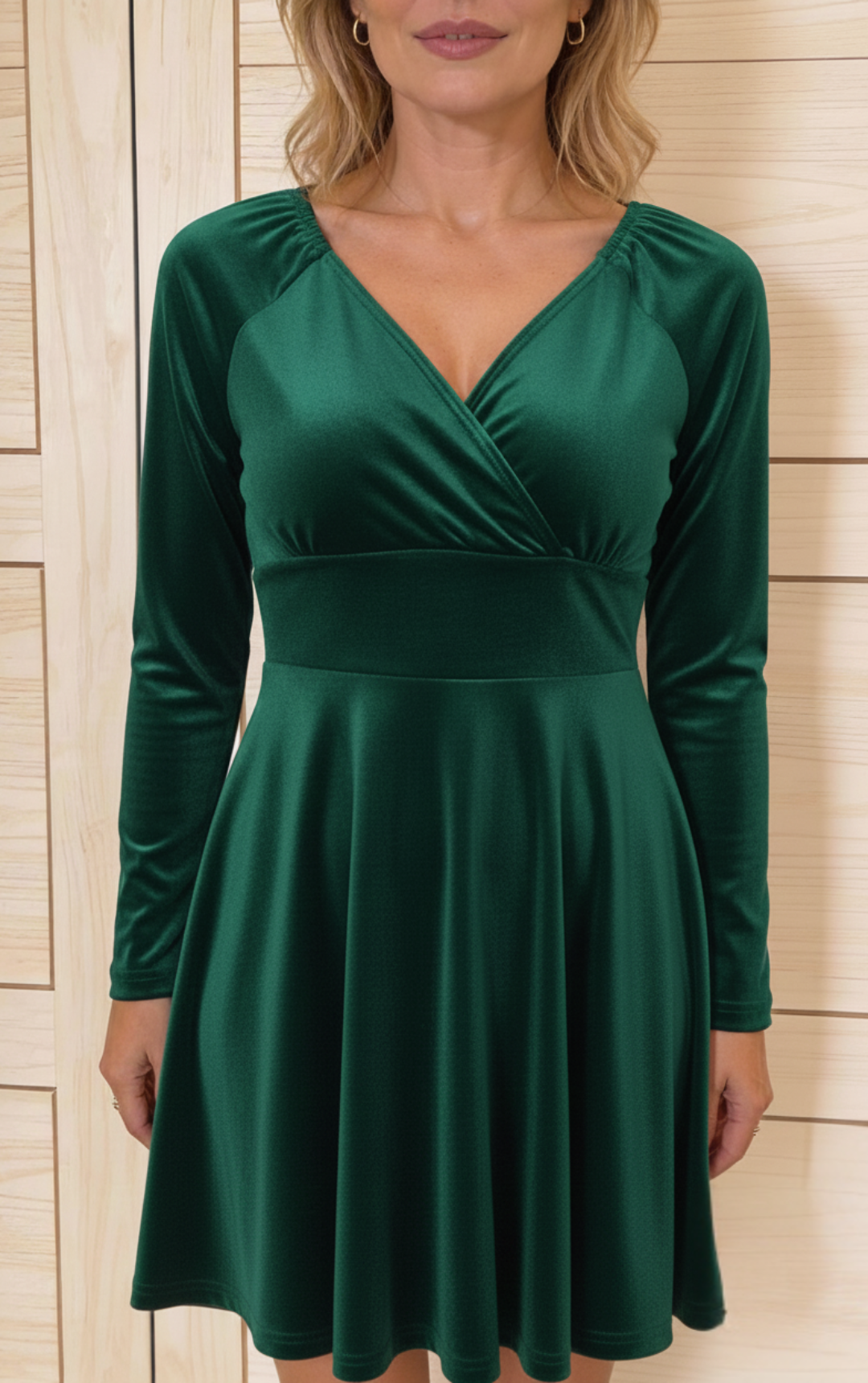 Lillia | Fluwelen Jurk – Middernachtelijke Elegantie