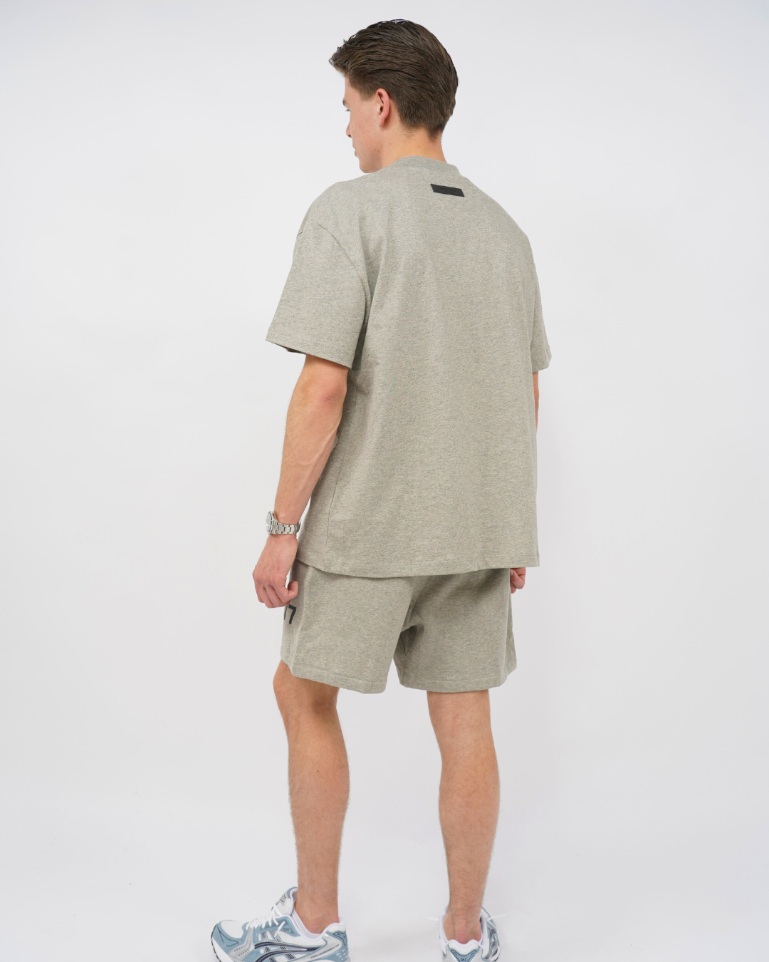Fear of God Essentials 1977 Donker Havermout Zomer Set