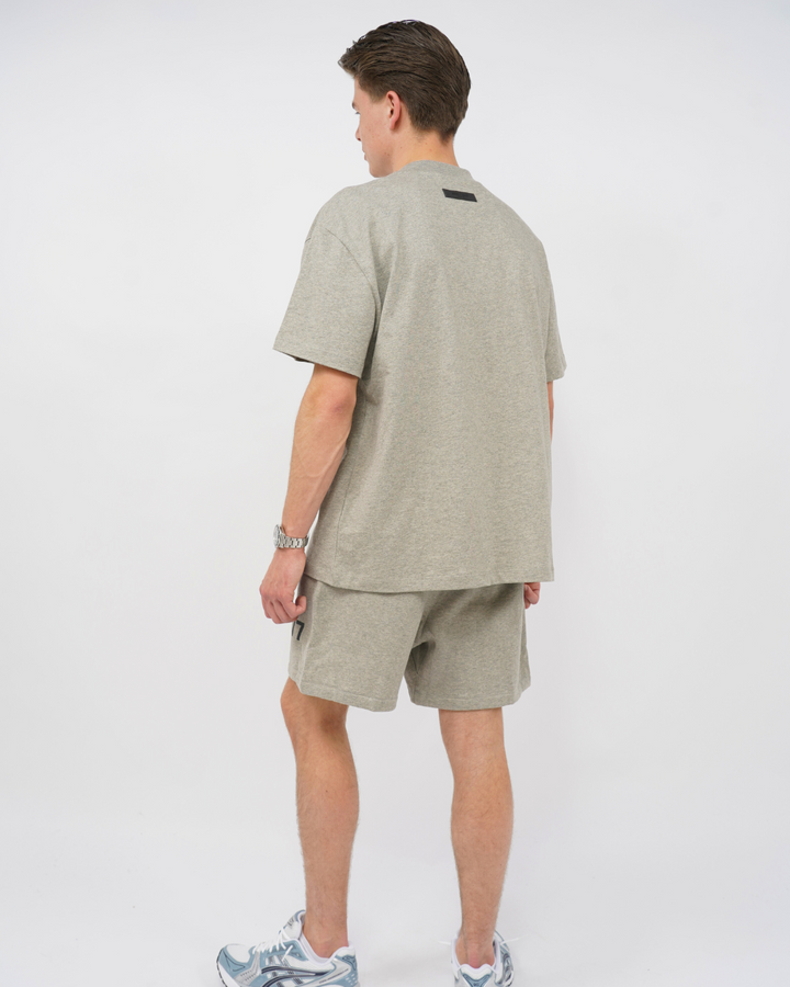 Fear of God Essentials 1977 Donker Havermout Zomer Set