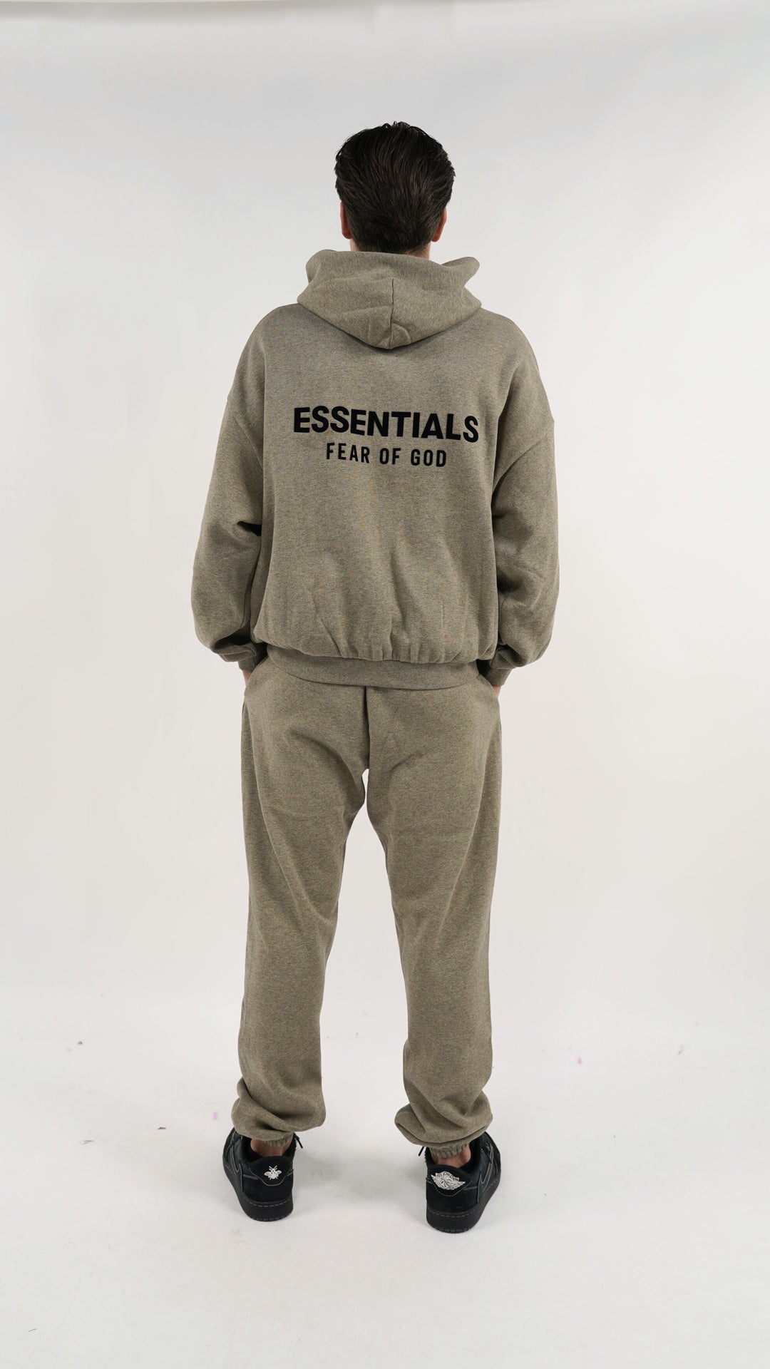 Fear of God Essentials FW24 Heather Grey Volledige set
