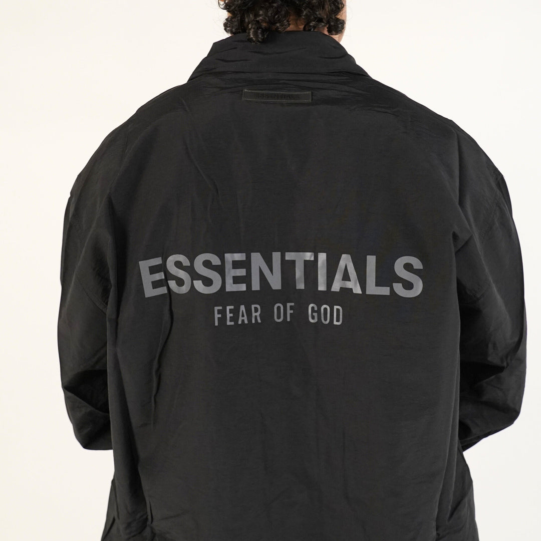 Fear of God Essentials FW20 Coach Jacket Zwart